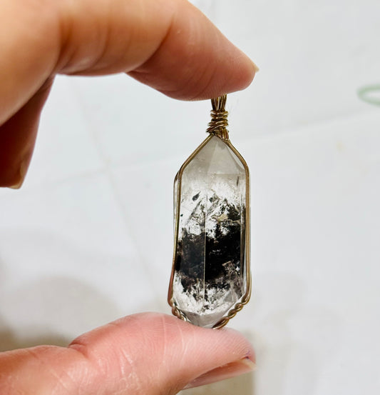 赫基蒙閃靈原礦墜飾